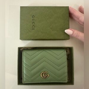 Gucci GG Marmont Wallet in Green - new with box!